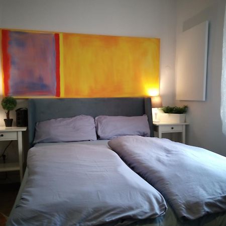Gemuetliche 1 Zimmer Ferienwohnung Ludwigsburg Exterior foto