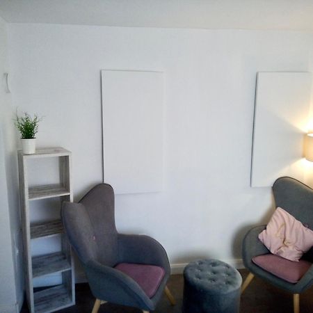 Gemuetliche 1 Zimmer Ferienwohnung Ludwigsburg Exterior foto