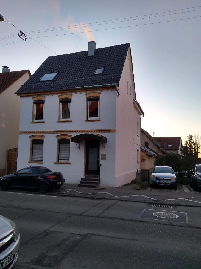 Gemuetliche 1 Zimmer Ferienwohnung Ludwigsburg Exterior foto